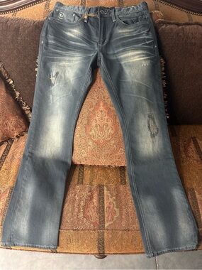 Buffalo David Bitton SIX X  32/32
Distressed Men's Blue Wash Jeans